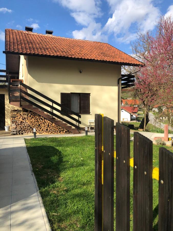 Kod Basariceka Holiday home Donja Stubica